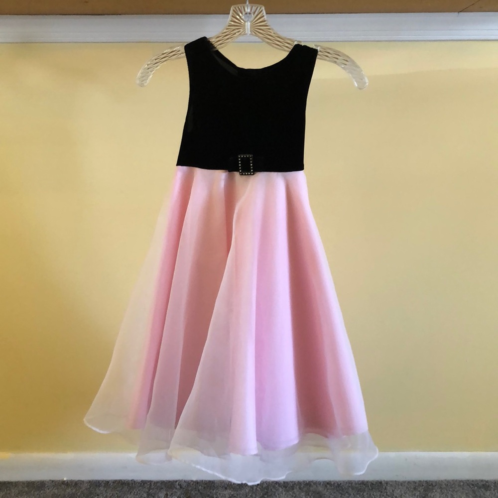 Girls dress size 6x